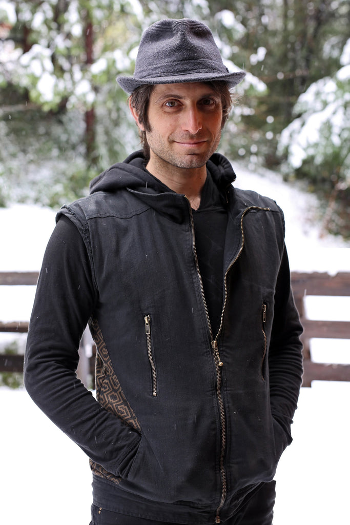 Sigil Vest w/EMF Blocking Hood - Black Amazonia