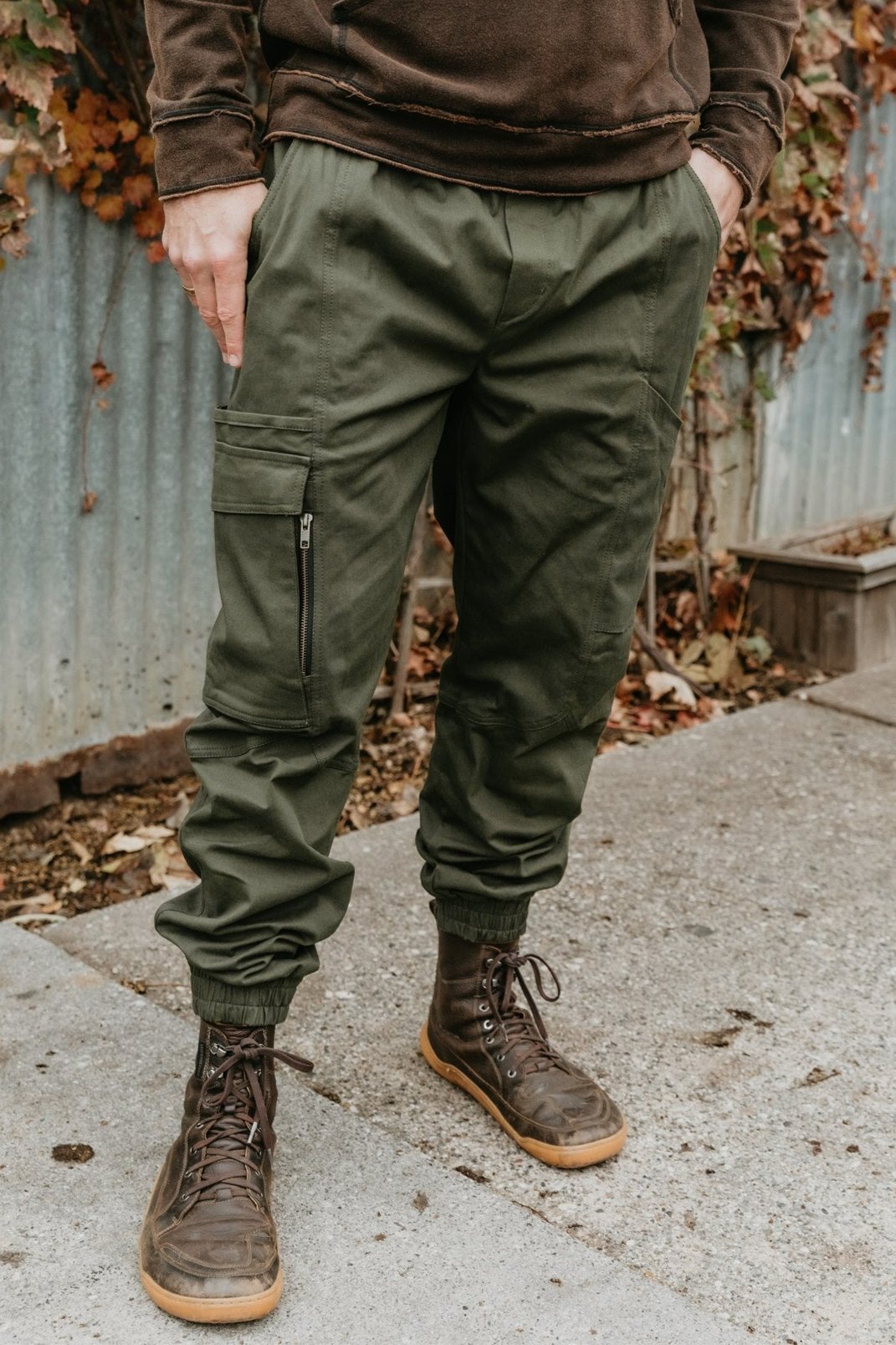 Work Joggers Army Green – The Phoenix Rose1
